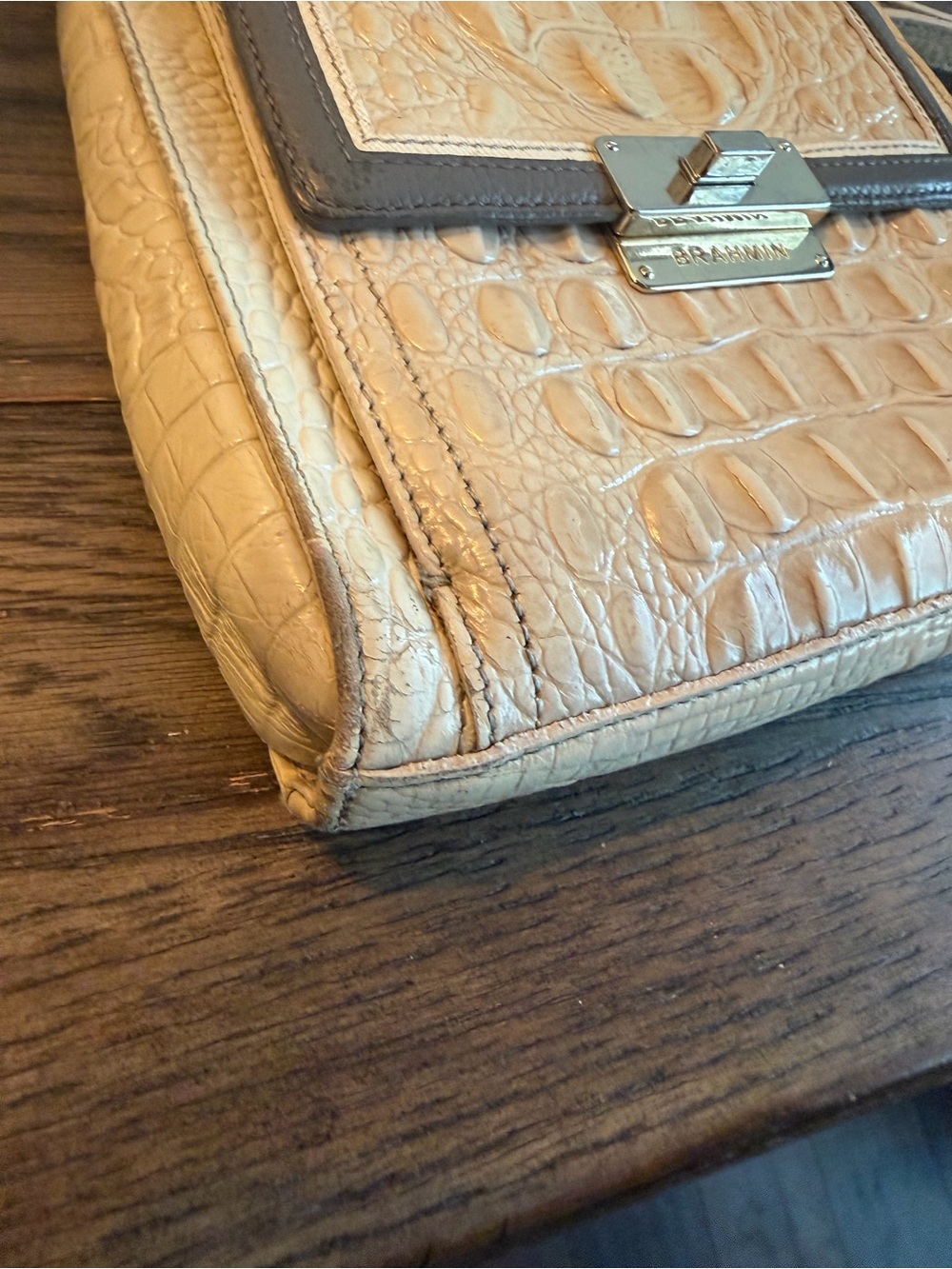 Brahmin Crocodile-Embossed Leather Crossbody Bag - Picture 5 of 6